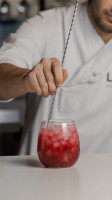 Lateral drink