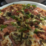 Pizzeria Papa Luigi food