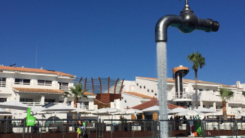 The Oyster And Caviar Bar outside