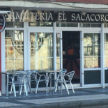 Vermuteria El Sacacorchos outside