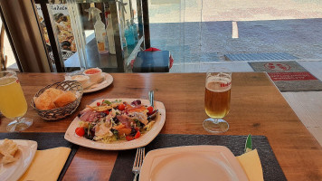 Brisa Andaluza food