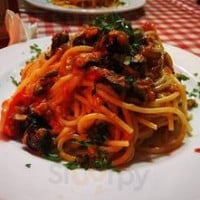 El Retiro food