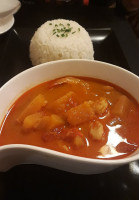 Sawaddee Ka Reus food
