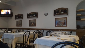 Ronquillo inside