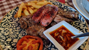 El Horno food