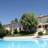 El Almendral outside