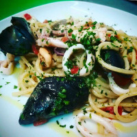 Bo De B food