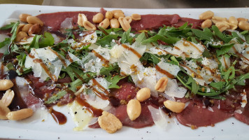 El Tranco food