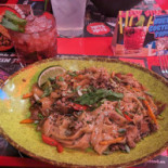 Tuk Tuk Cardenal Cisneros Comida