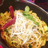 Tuk Tuk Cardenal Cisneros Comida