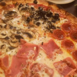 Piccola Pizzas Osuna Comida