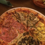 Piccola Pizzas Osuna Comida