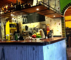 V De Vegetta Mostoles inside