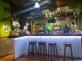 V De Vegetta Mostoles inside