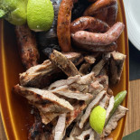 La Cueva De Nemesio food