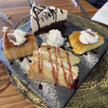 La Cueva De Nemesio food