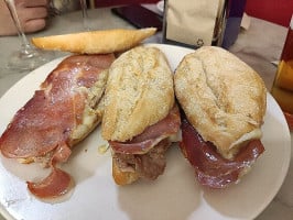 Jamoneria Sarmiento food