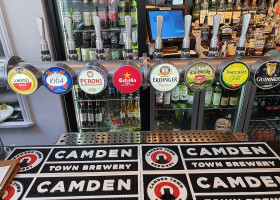 The Royal Oak Exterior