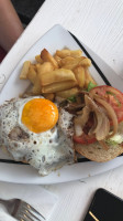 Danny's Gastrobar food