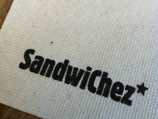 Sandwichez Via Augusta