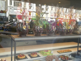 La Avenida Good Food