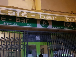 Café Tot B