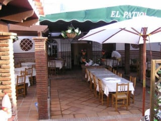 El Patio Freiduria