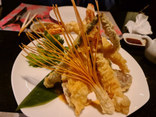 Tahini Sushi Bar Restaurant