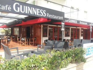 Cafe Guinness