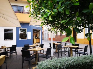 Cafeteria El Rinconcito De Dalia