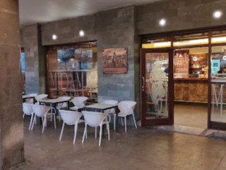 Café Miramar