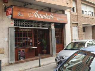 Annabelle Cafeteria
