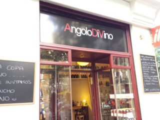 restaurant image