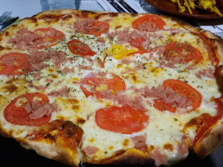 Pizza Lucia