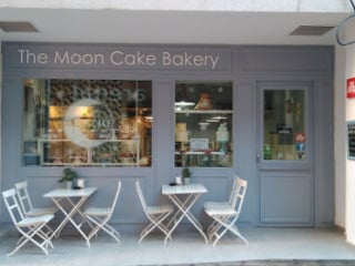 The Moon Cake Bakery