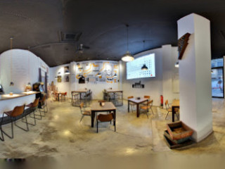 La Fabrica De La Cerveza