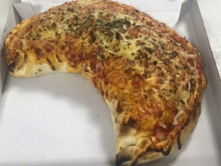 Martinelli Pizzeria
