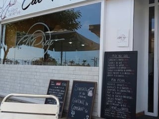 Cal Petit Cafe Braseria De Llenya