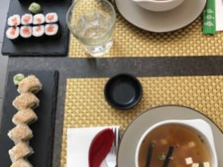 K-wai Sushi&noodles