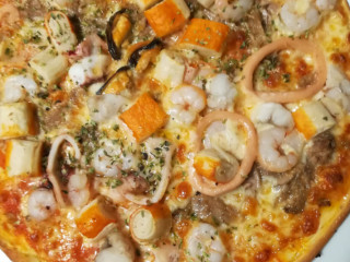 Triquet Pizzeria