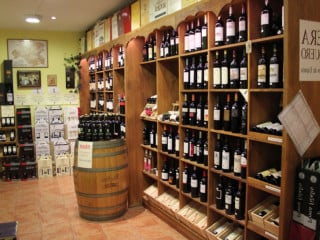 Anagora, Vinos Y Regalos