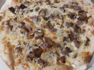 Lalo's Pizza