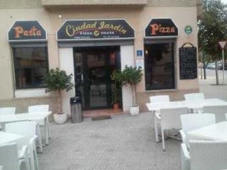 Tomassini Pizza Pasta Ciudad Jardin