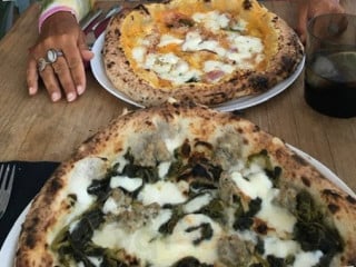 7 Sensi La Pizza Napoletana