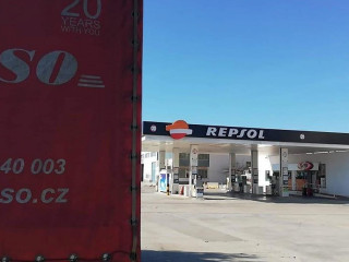 Estacion De Servicio Repsol