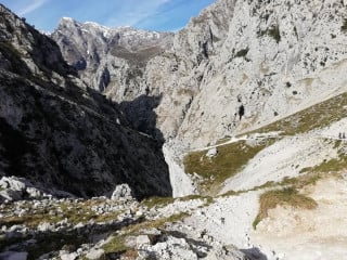 El Montañero De Cain