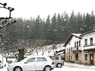 Trabaku Goiko Casa Rural Landetxe Jatetxea