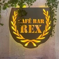 CafÉ Rex