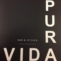 Pura Vida &kitchen