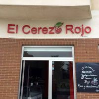 El Cerezo Rojo